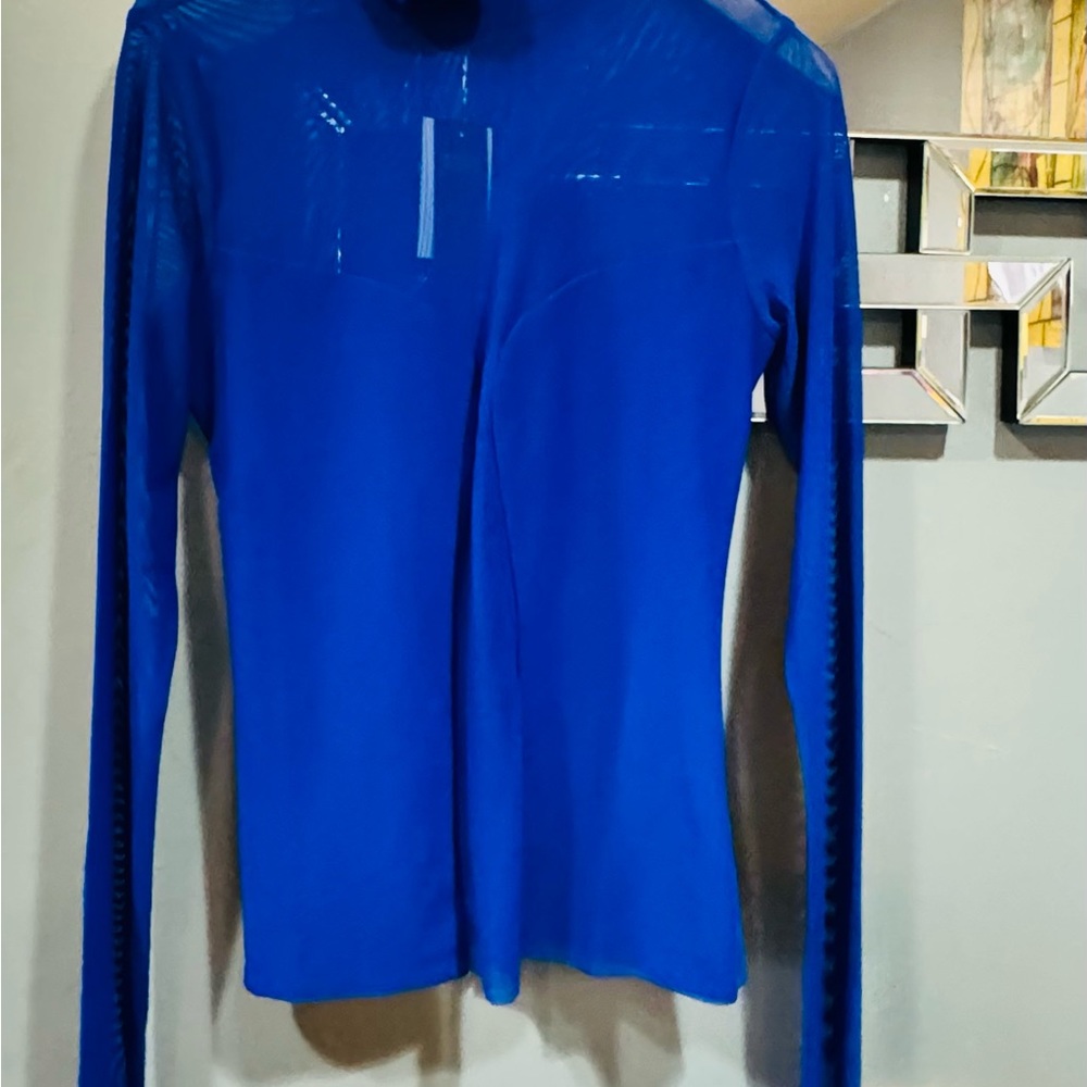 Share
Astra Top
AFRM

Color: Cobalt Blue - Picture 3 of 3